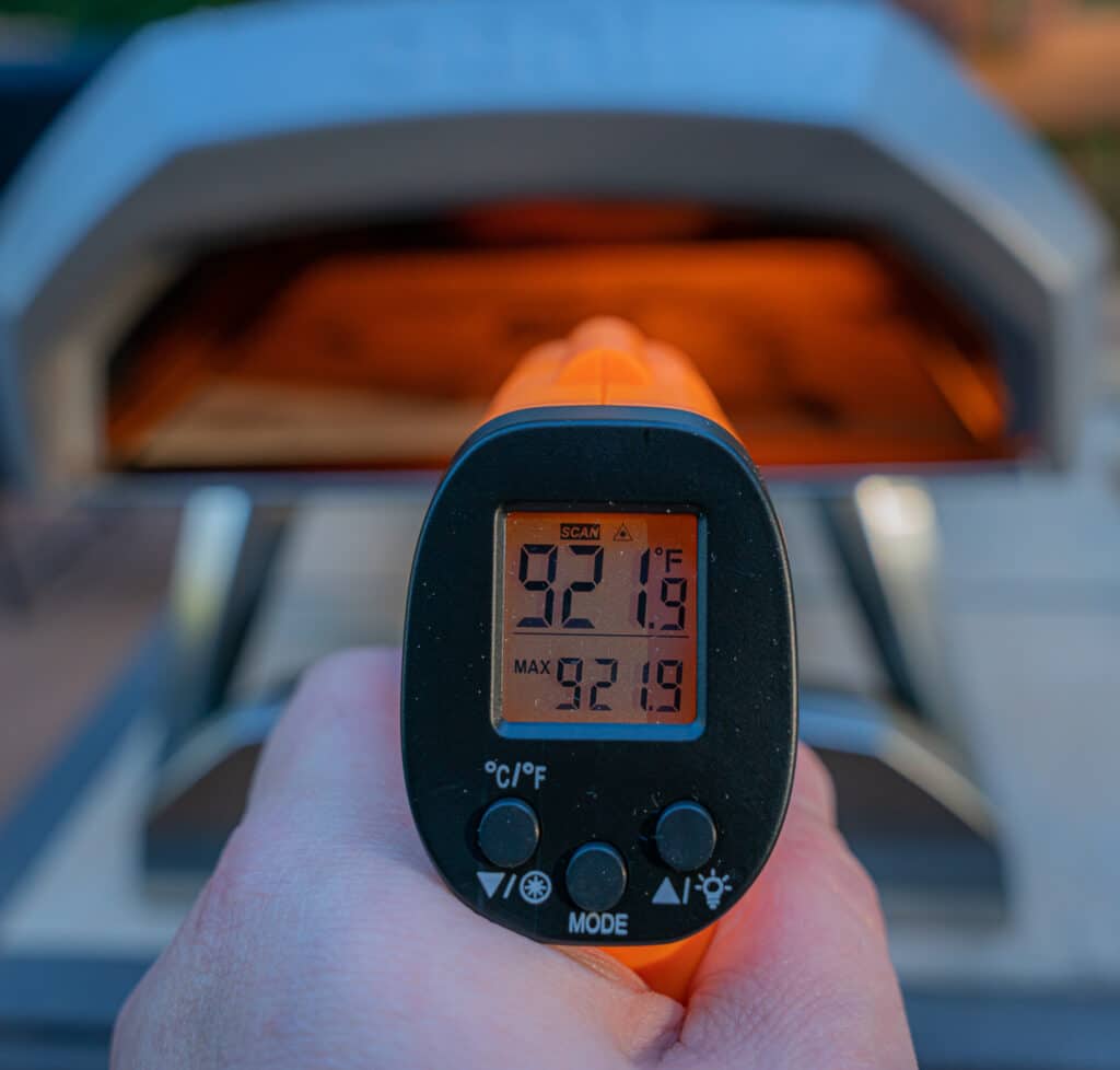 using inferred thermometer to check temp of pizza oven