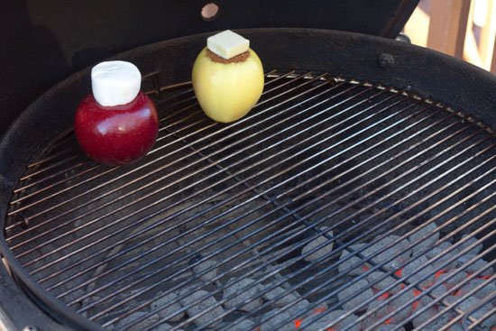 Grilled stuffed apples - Grilling24x7.com