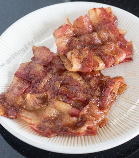 Cinnamon Sugar Bacon Weaves - Grilling24x7.com