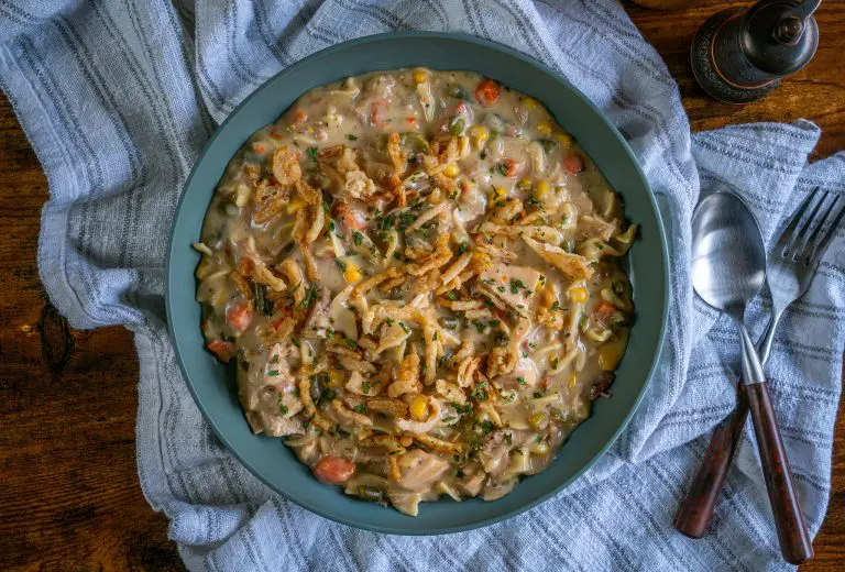 Turkey Pot pie holiday leftovers recipe
