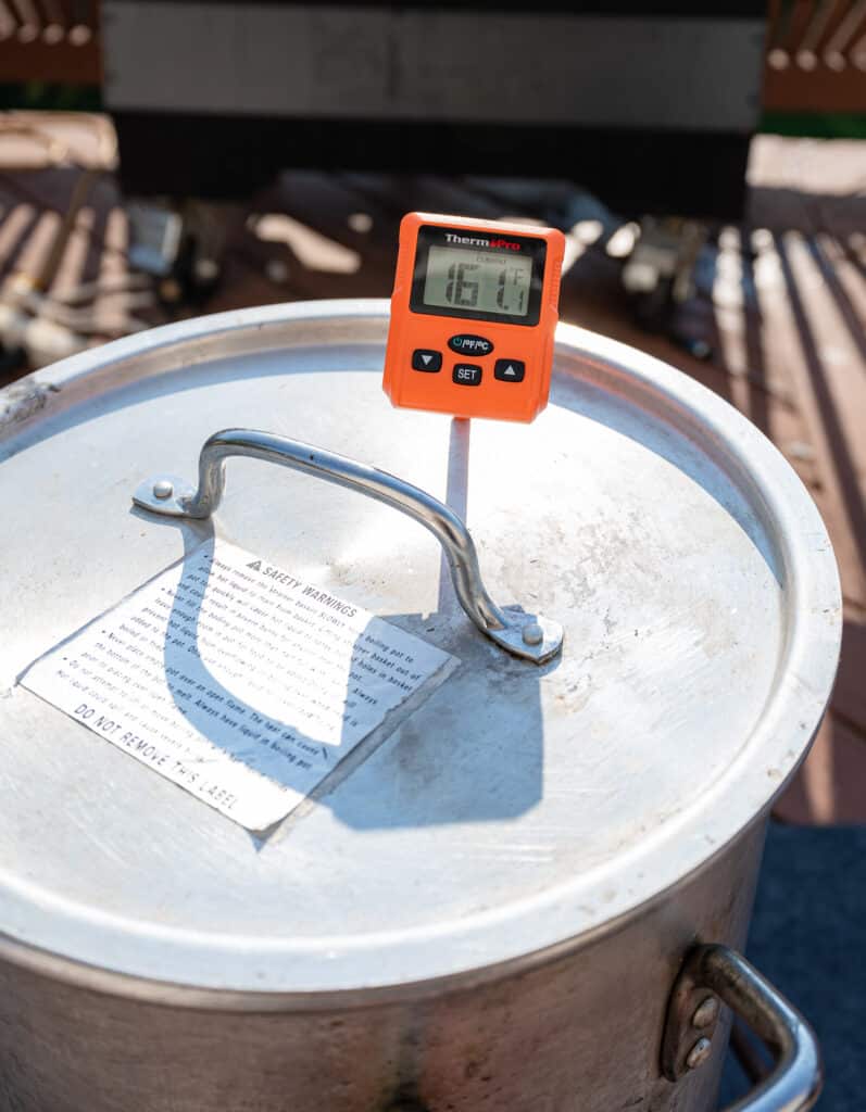 turkey fryer pot with digital thermometer on top
