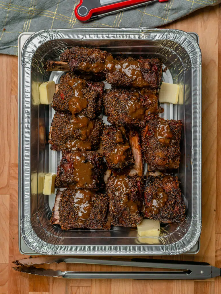 smoked beef ribs in a 8x10 aluminum pan
