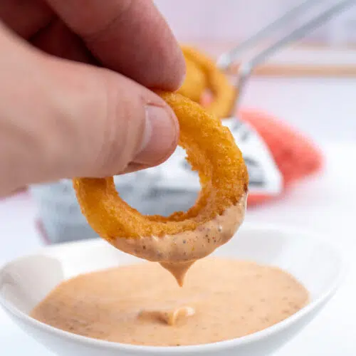 crispy onion ring dipped in Burger King zesty sauce copycat recipe