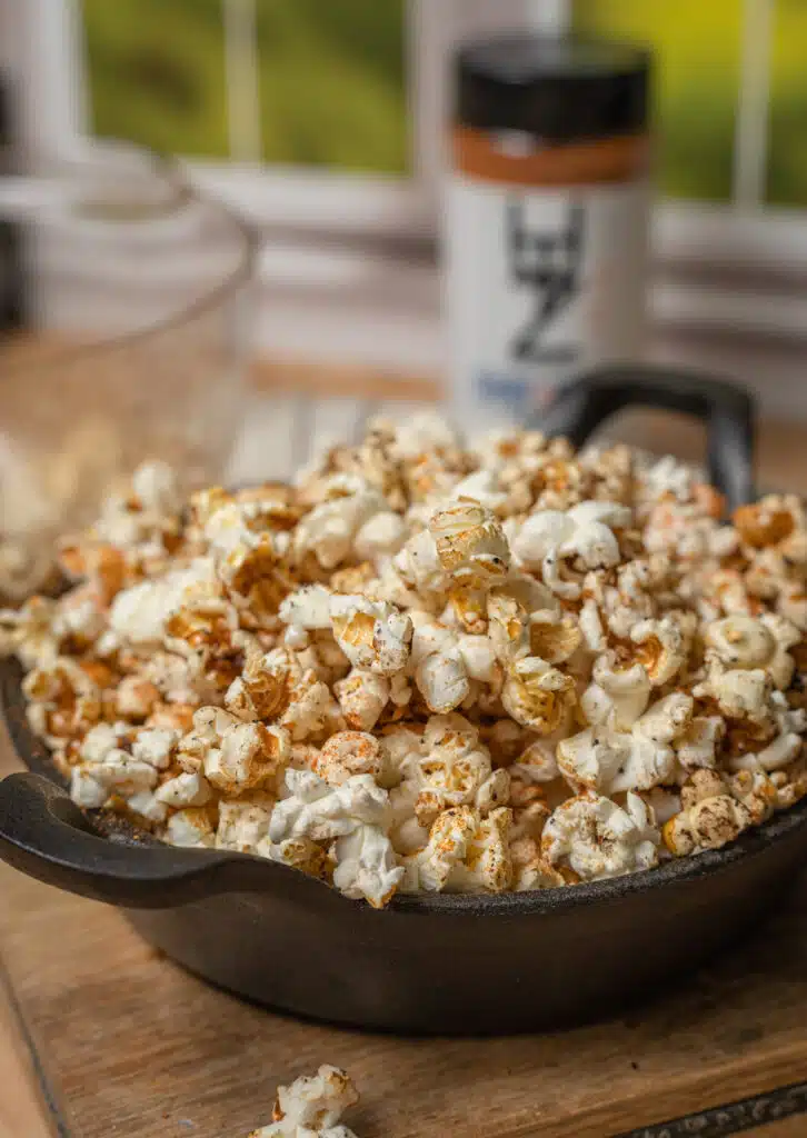popcorn seasoned with bbq rub seasoning