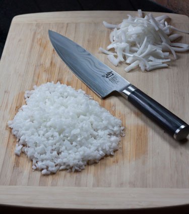 Homemade Quarter Pounders and BigMacs - Chopping vs Slicing onions - Grilling24x7.com
